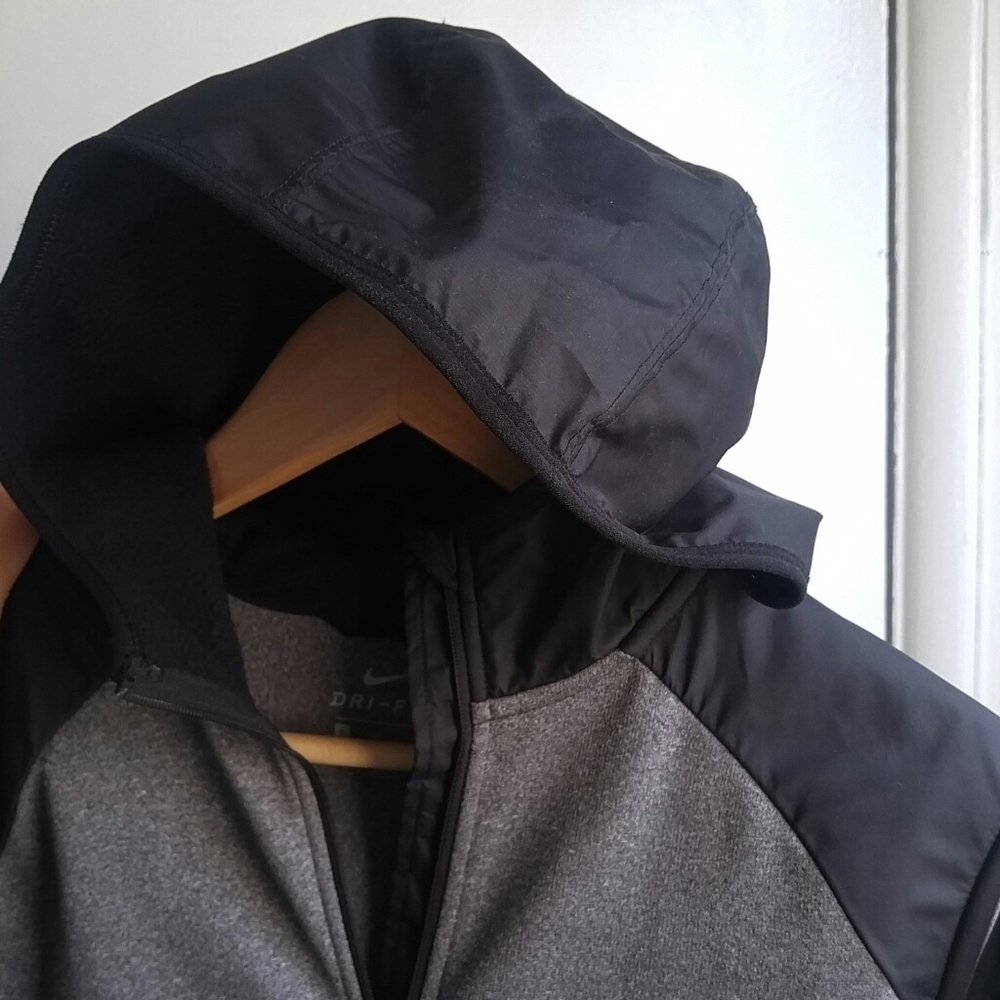 Training Jacket - Picture 3 of 4